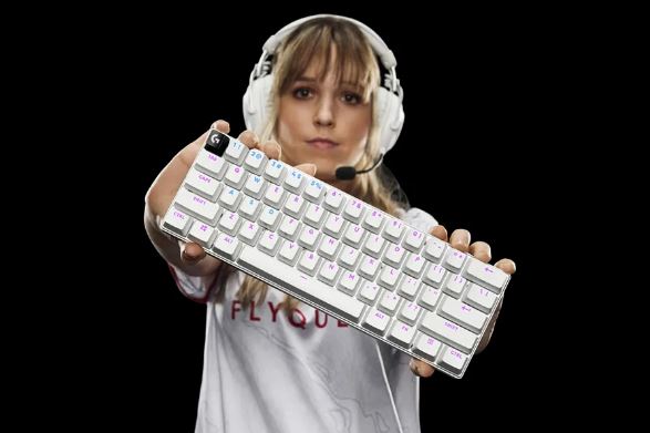 Logitech PRO X 60 LIGHTSPEED Wireless Gaming Keyboard -White 2.4GHz LIGHTSPEED Bluetooth®, or USB wired connection